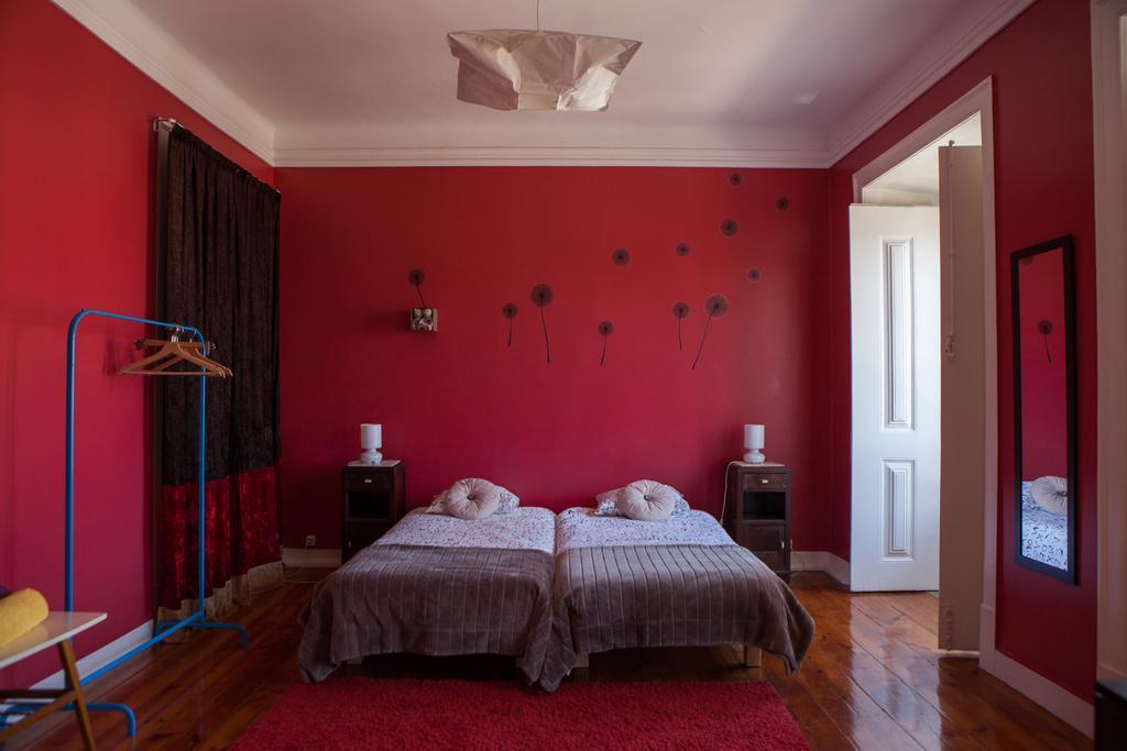 Hostel Graca 28 Lisbon Room photo